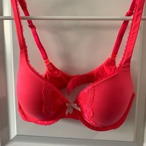 Body by Victoria padded perfect coverage bra